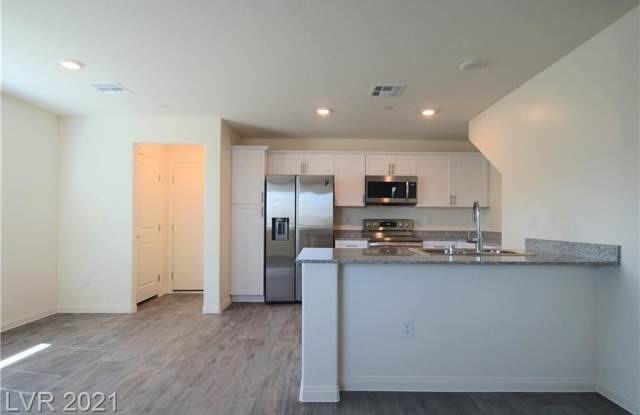 6804 Surf Green Court Gallery 3