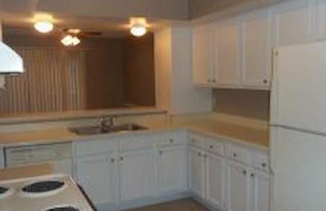 6701 Dickens Ferry Road Gallery 4