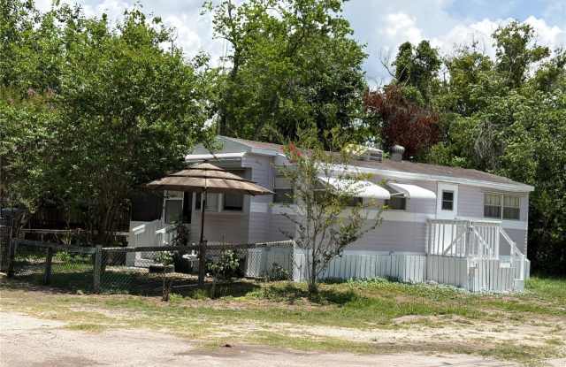 8426 KRICKET Lane Gallery 1