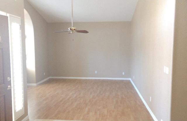 3328 E MOUNTAIN VISTA Drive Gallery 2