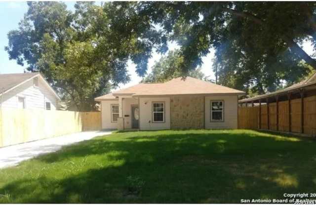 1418 W Hollywood Gallery 2