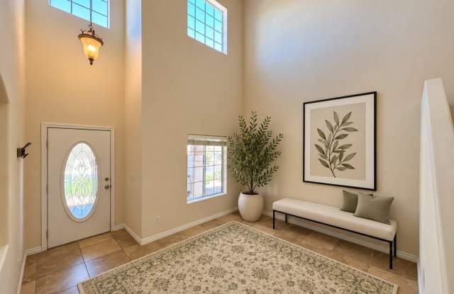 Gorgeous 3Bed/3Bath/2Car, 2-Story Home located in Caparola at Southern Highlands Gallery 4
