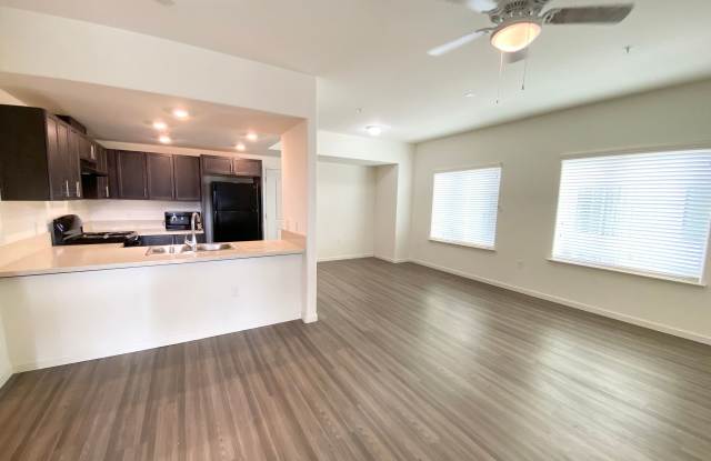Brand New - Del Rio Apartments photos photos