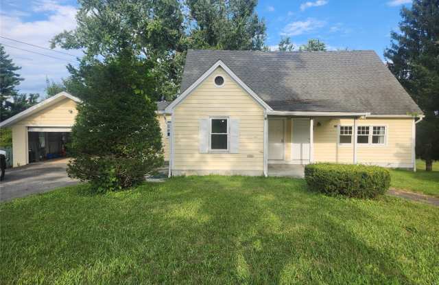 31 West Street - 31 West Street, Marlboro, NY 12542