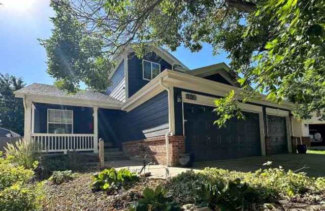 Beautiful 5 Bedroom Home in Erie - 2598 Payne Court, Erie, CO 80516
