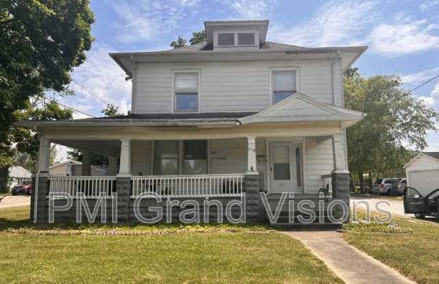 216 Polk Ave photos photos