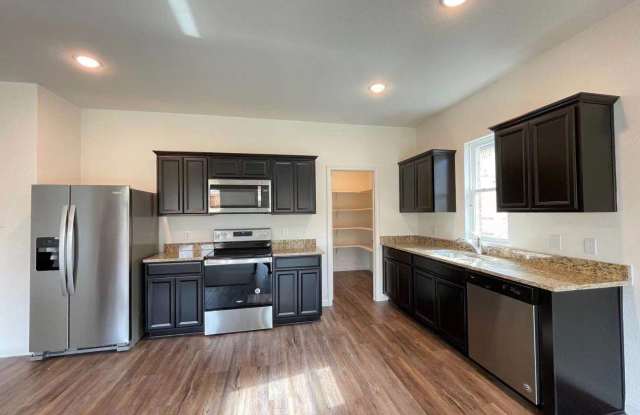 821 Cedar Elm Drive Gallery 4