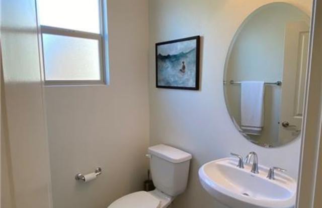 5439 Strand photos photos