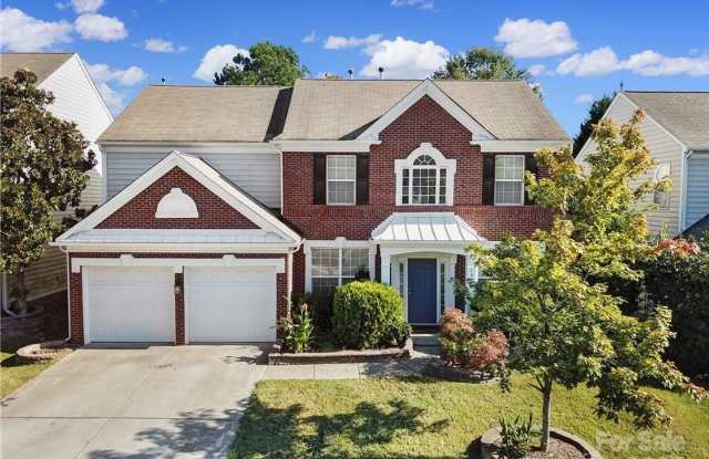 4 Bedroom + Office in Arbor Hills with Fenced in Yard photos photos