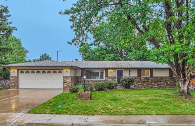 RANCH STYLE 3 BED/2 BATH HOME IN WEST LOVELAND AVAILABLE 7/12/2024 - 2526 Kittredge Drive, Loveland, CO 80538