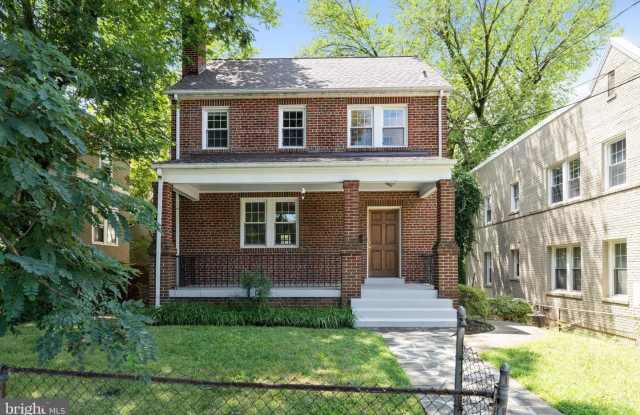 3910 YUMA ST NW photos photos
