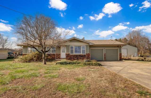 5431 N Lakewood Drive photos photos