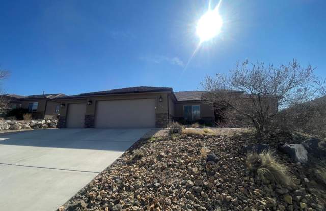 1507 W 725 S - 1507 725 South, Hurricane, UT 84737