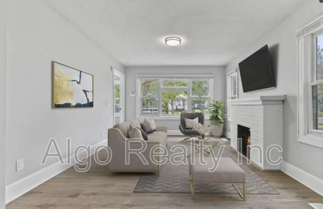 2915 North Logan Avenue Gallery 2