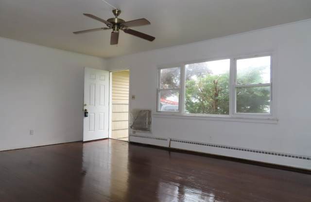 2904 Moravian Ave Gallery 3