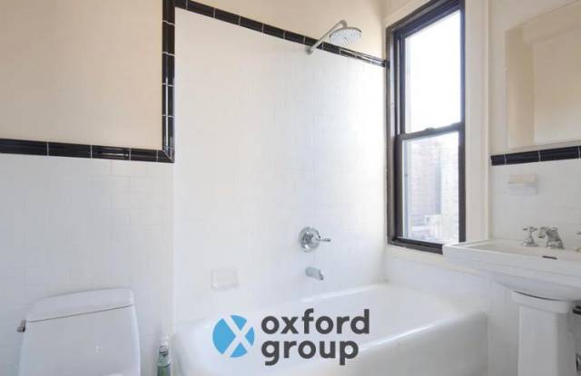 115 East 89th Street Gallery 3