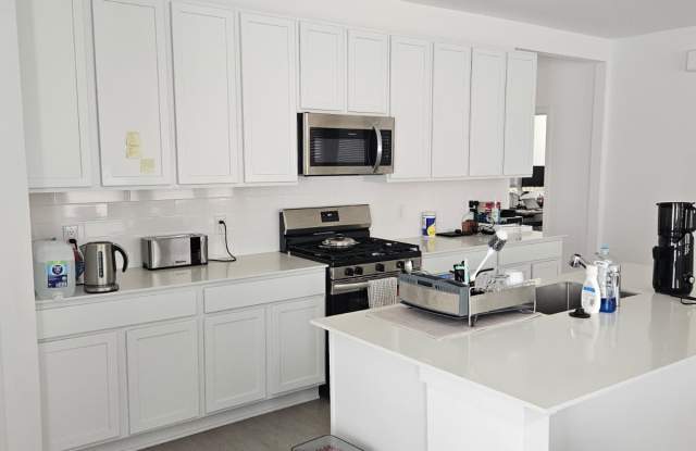 26610 Coast Redwood Dr Gallery 2