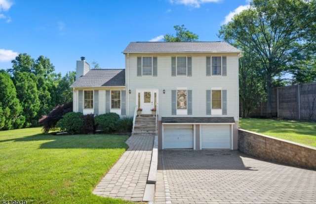 32 Montville Ave photos photos