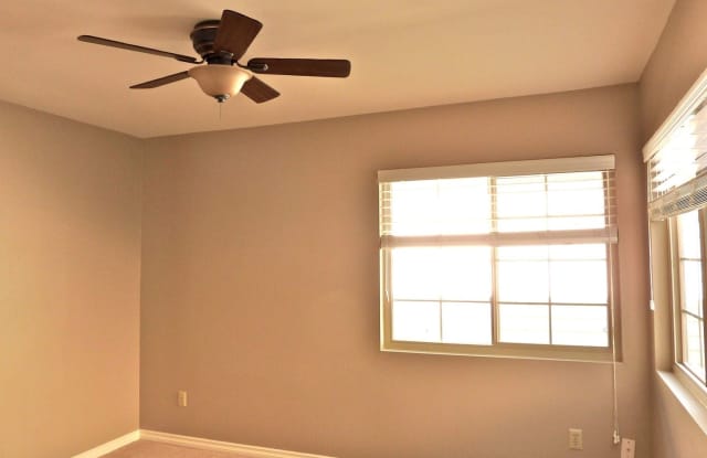 2487 Turnbridge Glen - 2487 Turnbridge Glen, Escondido, CA 92027