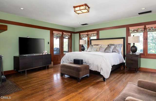 1344 Hillcrest Avenue - 1344 Hillcrest Avenue, Pasadena, CA 91106