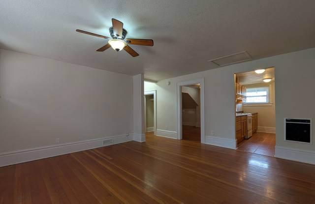 Large 1bed/1bath with tons of character and storage photos photos