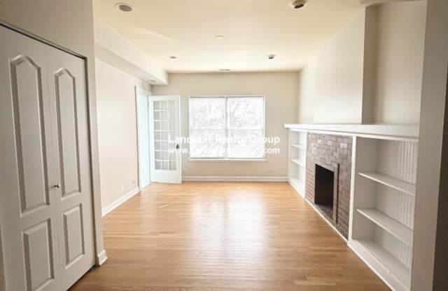7460 North Greenview - 7460 North Greenview Avenue, Chicago, IL 60626