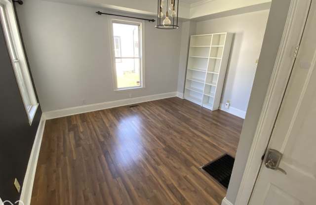 1493 Cherry Street Gallery 4