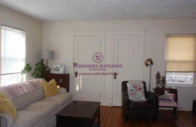 94 Bourne Gallery 2