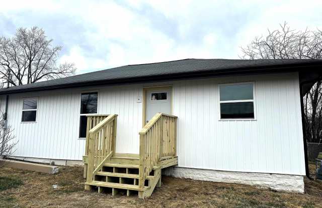 2201 7Th Street photos photos