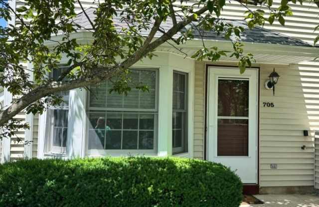 705 Bryant Dr photos photos