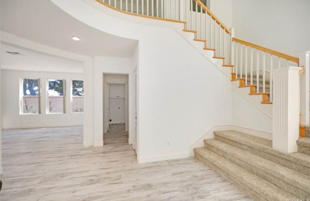 19001 Poppy Hill Circle Gallery 4