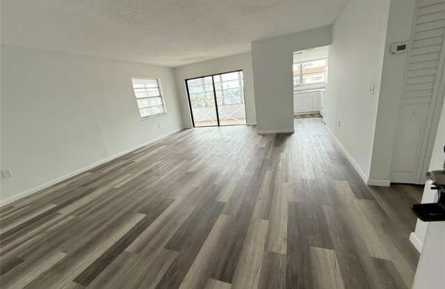 2501 NW 41ST Avenue Gallery 3
