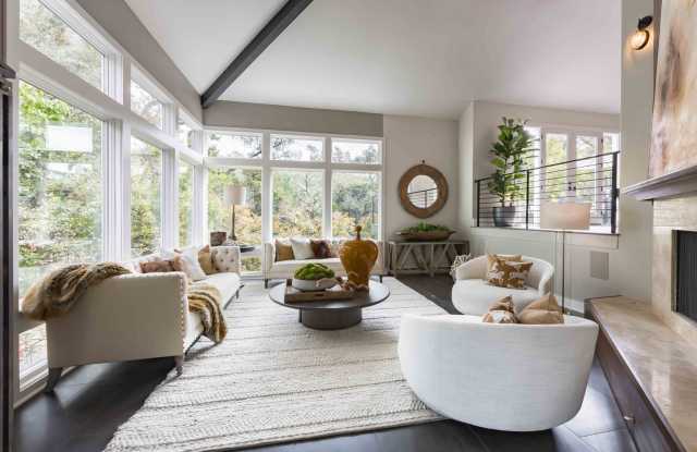 Stunning 4-Bedroom, 4-Bathroom Luxury Home with Detached Office  Premier Amenities photos photos