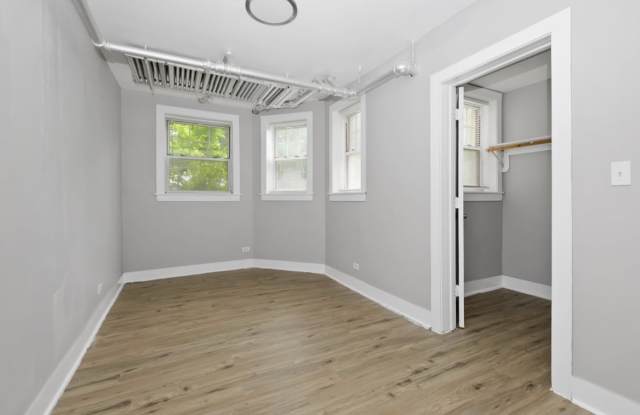 11216 S Indiana Ave photos photos