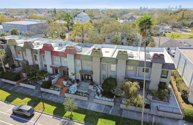 166 E DAVIS BOULEVARD photos photos