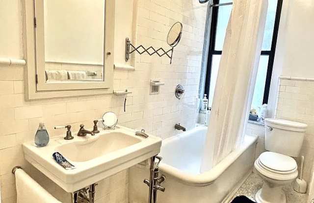 200 W 54th St Apt GER38VSZ photos photos 200 W 54th St Apt GER38VSZ photos photos