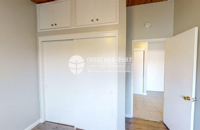 22555 Linden Street Unit 10 Gallery 2