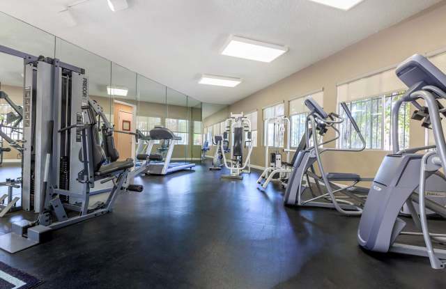 Pacific View Apartment Homes Gallery 3