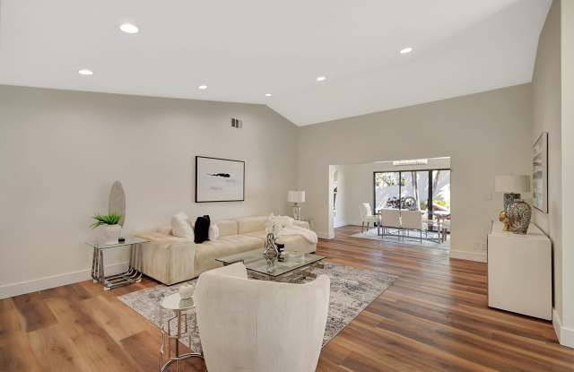 21440 Campo Allegro Drive photos photos