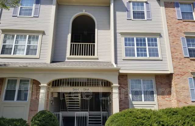 2818 Emma Lee St - 2818 Emma Lee Street, Idylwood, VA 22042