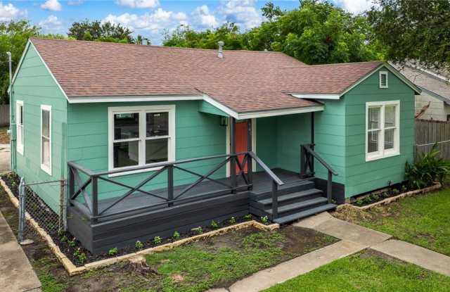 641 Robert Drive photos photos 641 Robert Drive photos photos