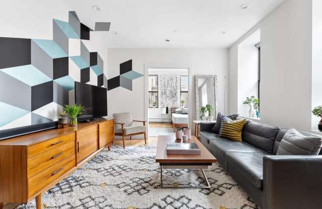 305 West 150th Street Gallery 2