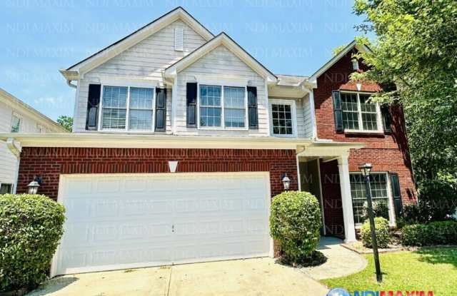 Nice house overlooking pool and playground in Duluth photos photos