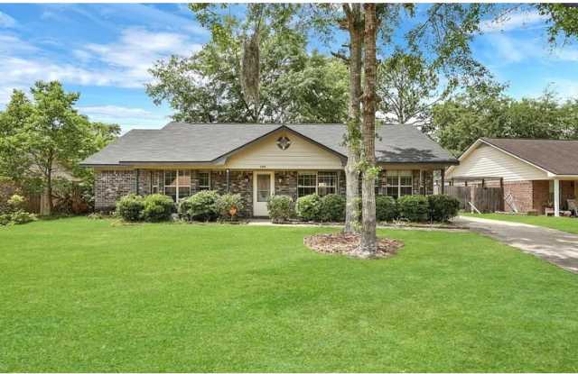 1104 Tomahawk Trail photos photos