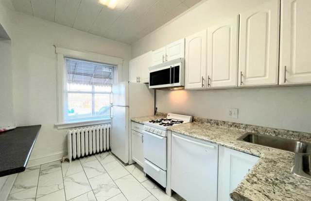 7370 Pasadena photos photos