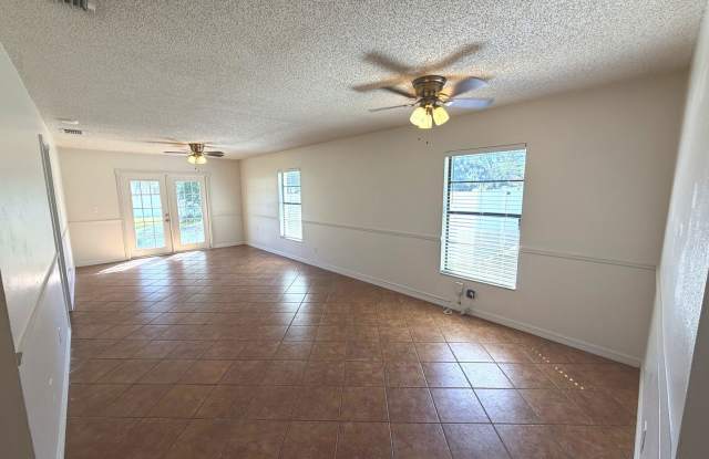 New Kitchen, French Doors & a Big Shady Backyard - Skip the Apartment Life! Gallery 4