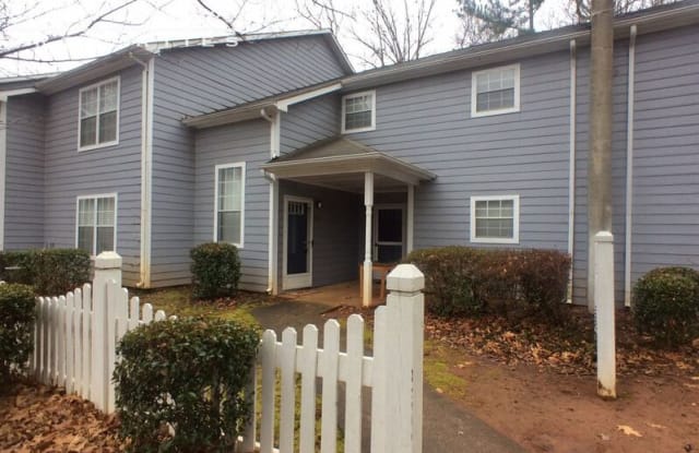 6024 Treetop Ct - 6024 Treetop Court, Charlotte, NC 28212