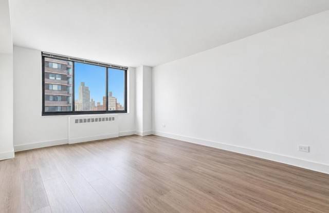 1735 York Avenue Gallery 4