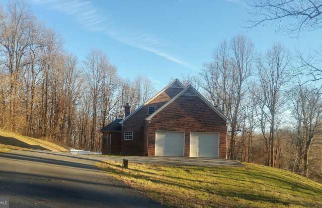 13376 TAYLORSTOWN ROAD Gallery 2