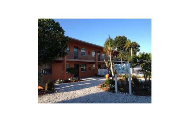 2308 1ST STREET - 2308 1st Street North, Indian Rocks Beach, FL 33785
